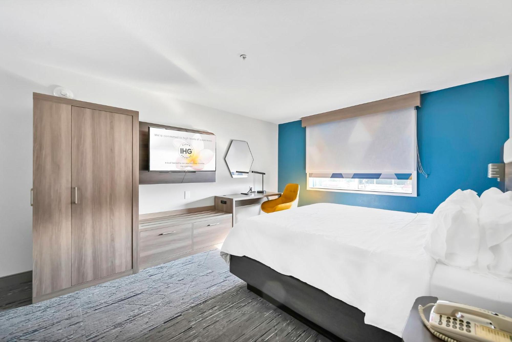 Holiday Inn Express Palestine By Ihg Extérieur photo