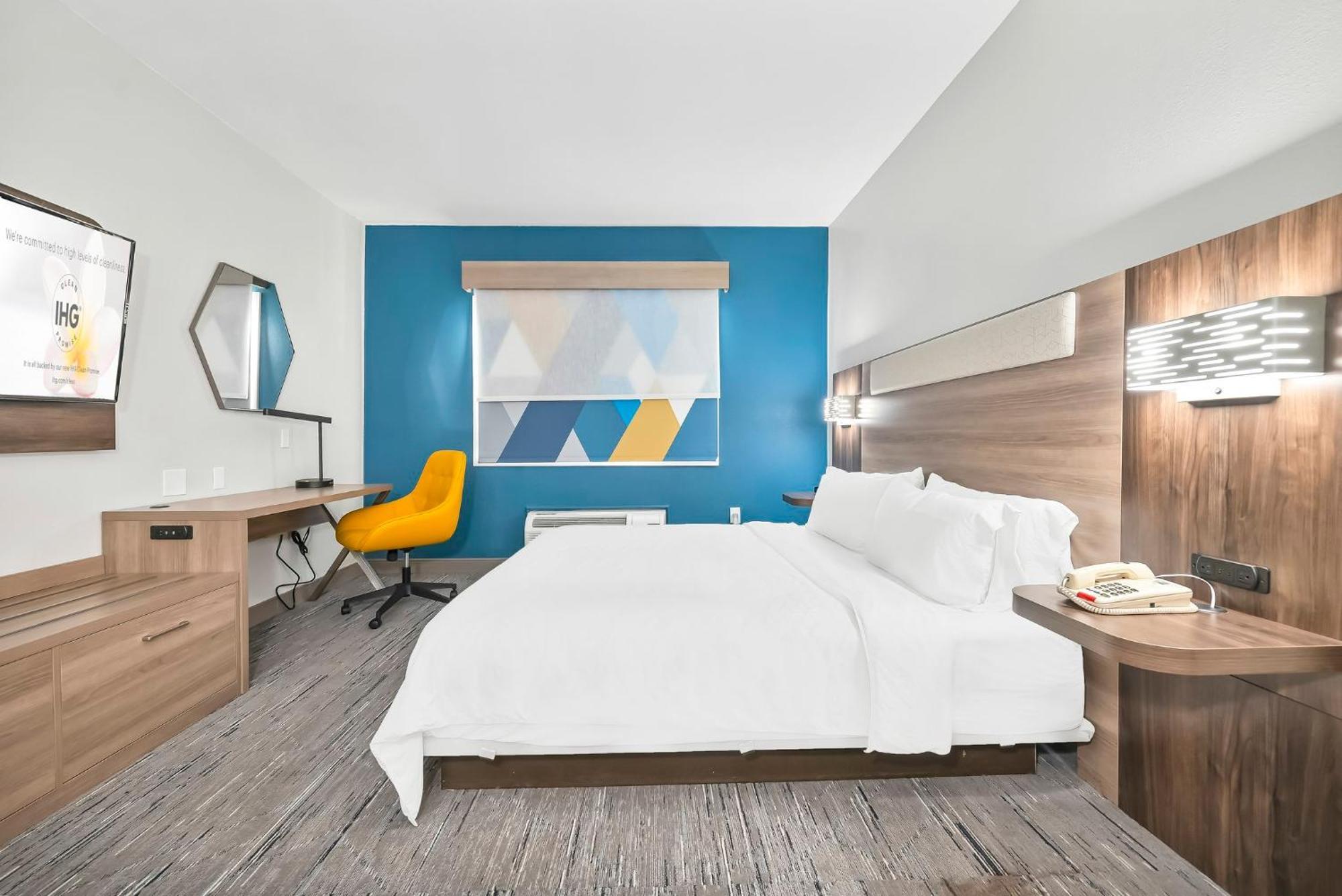 Holiday Inn Express Palestine By Ihg Extérieur photo